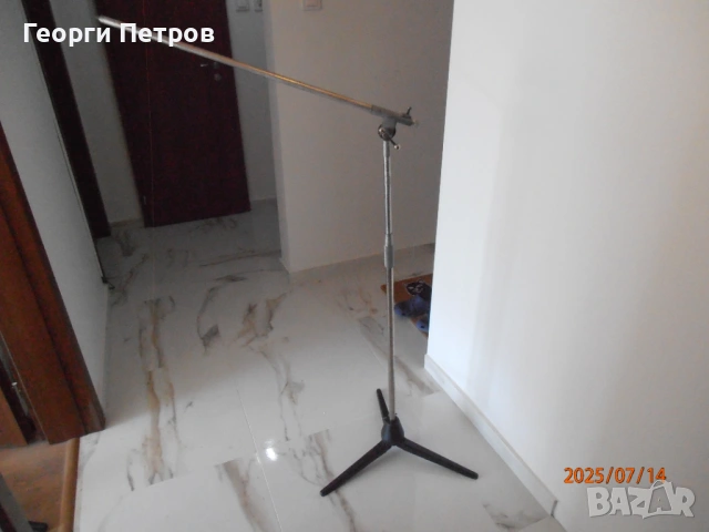стойки за микрофон подови с калъф, снимка 2 - Микрофони - 53622345