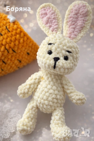 Зайче в морков