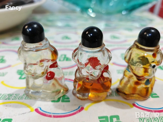 Стари шишенца от парфюм 3 бр, снимка 3 - Колекции - 53128313