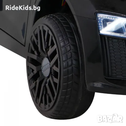 Audi R8 12V – Детска акумулаторна кола, Черна, EVA гуми, снимка 11 - Детски велосипеди, триколки и коли - 50419195