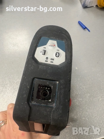 Линеен лазерен нивелир Bosch, снимка 2 - Други инструменти - 53142612