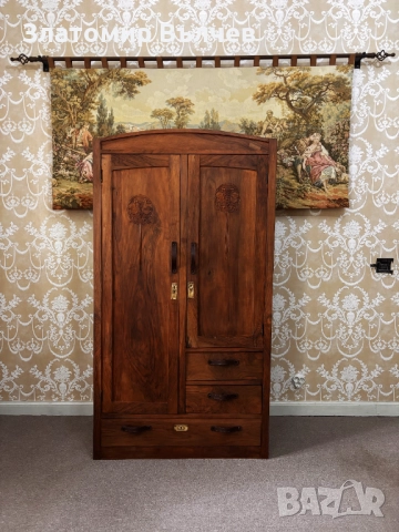Реновиран гардероб от масивно дърво , снимка 2 - Гардероби - 52087899