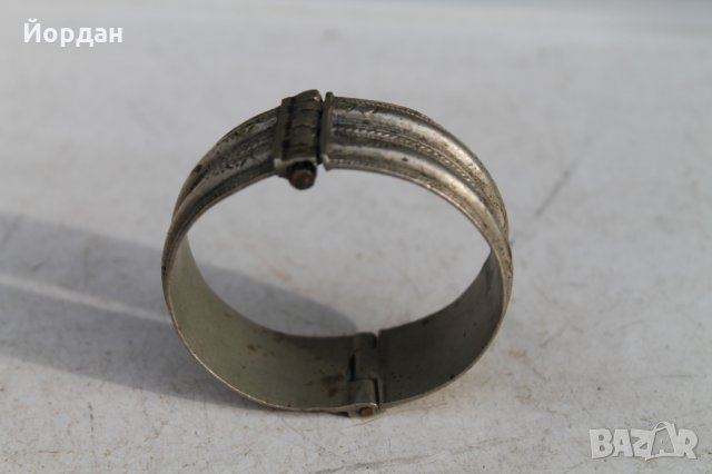 Възрожденска сребърна гривна , снимка 2 - Гривни - 35700128