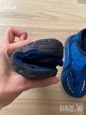 4 чифта обувки, снимка 11 - Детски пантофи - 39243626