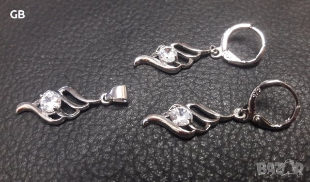 Комплект бижута - обеци и медальон., снимка 3 - Бижутерийни комплекти - 39650404