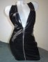 S/M Divided by H&M черна лачена/винил рокля с дълбоко деколте и цип отпред, снимка 4