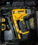 🔧 DeWALT XR 18V Brushless такер Продавам акумулаторен такер DeWALT XR 18V,, снимка 4