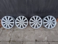 ОРИГИНАЛНИ джанти 17' цола 5x112 ФОЛКСВАГЕН / VW Touran GOLF 57,1 ET52, снимка 1