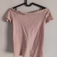 Розова блуза с дантела и голи рамене H&M, снимка 1 - Тениски - 42065596