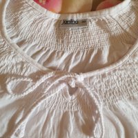 Дамска блузка с къс ръкав , снимка 1 - Тениски - 41871572
