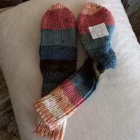Ръчно плетени детски чорапи, ходило 21 см., снимка 2 - Чорапи - 41767256