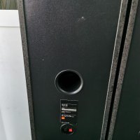 (Имат и решетки)Трилентови 2бр. Тонколони  JBL TLX 30 , снимка 11 - Тонколони - 41391232