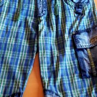 Къси панталони PULEDRO за момче (или по-дребен мъж) от лека материя с елементи от състарен деним