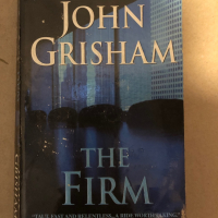 The Firm - John Grisham, снимка 1 - Художествена литература - 36333096