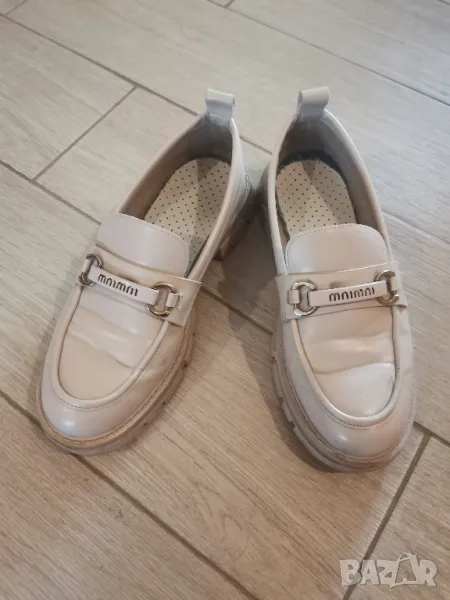Бежови обувки , снимка 1