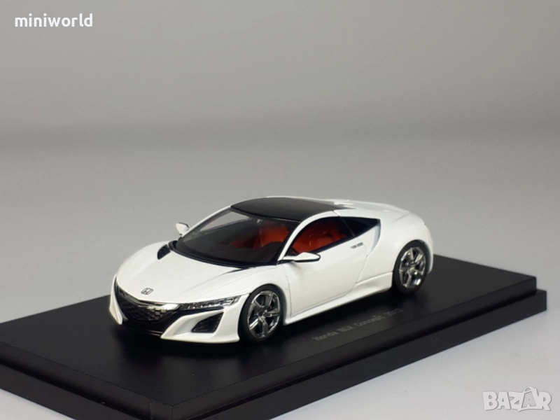 HONDA NSX 2013 - мащаб 1:43 на Ebbro моделът е нов в PVC дисплей-кейс, снимка 1