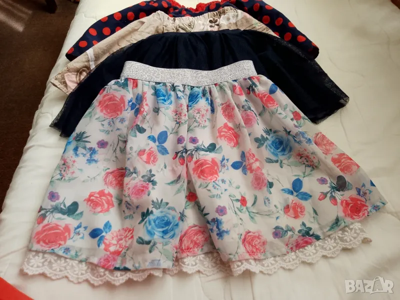 Детски полички за 4-5 годишно момиченце - 4 броя + подарък , снимка 1