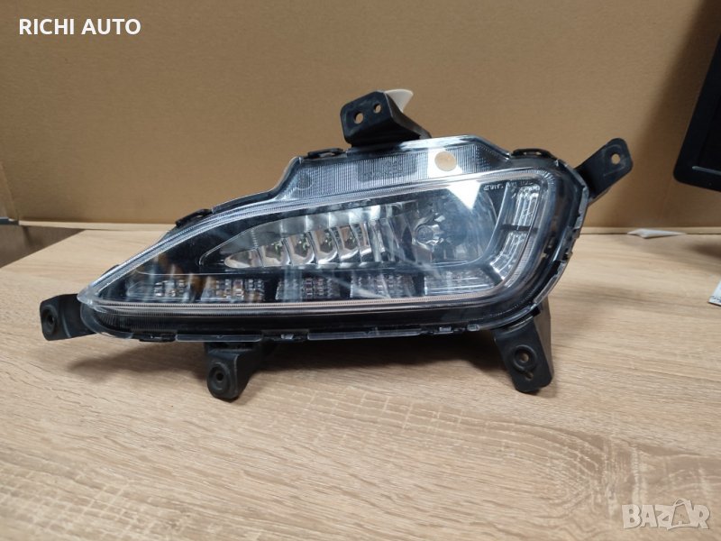 92202-D3100 92202 D3100 hyundai tucson '15-'18 десен фар мъфла с дневни светлини, снимка 1