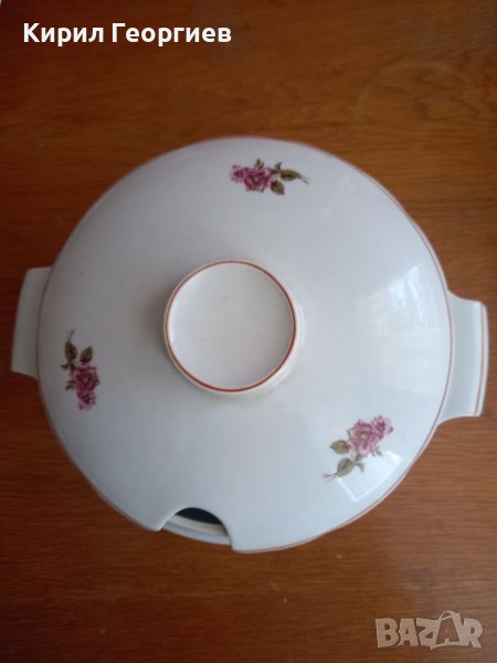 Порцеланов супник  - Изида , снимка 1