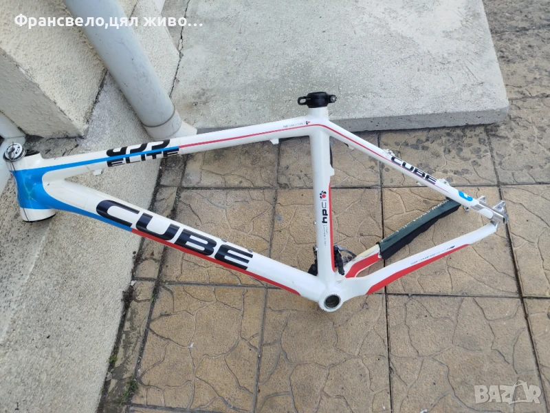 26 цола карбон рамка велосипед колело с монтаж чело прав стержен и дерайлъор не е пукната , снимка 1