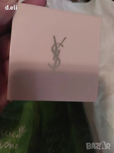 Ives Saint Laurent France 🇫🇷 Два вида пудра и лайтър Glow, снимка 1