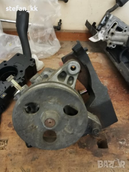 Хидравлична помпа Honda Stream 1.7 , снимка 1