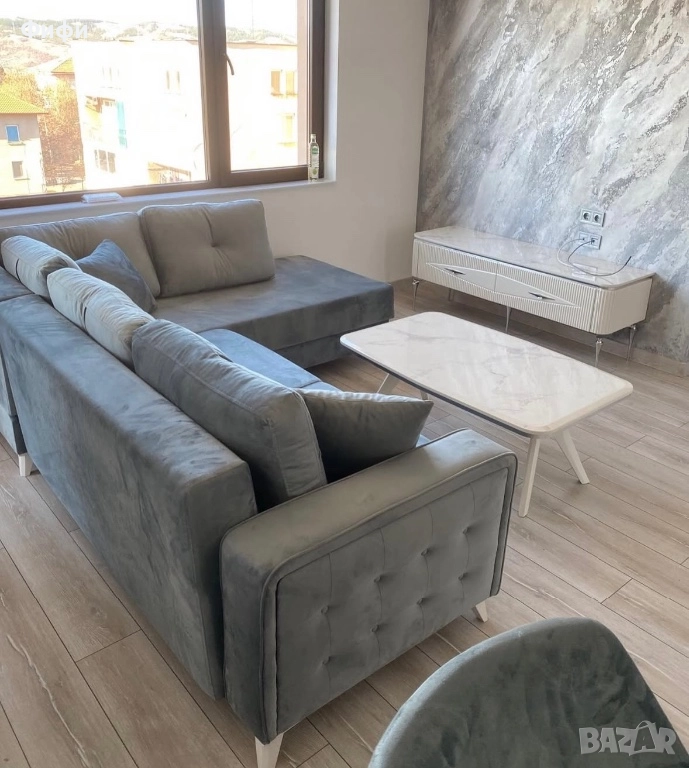 Ъглов диван и маса, снимка 1