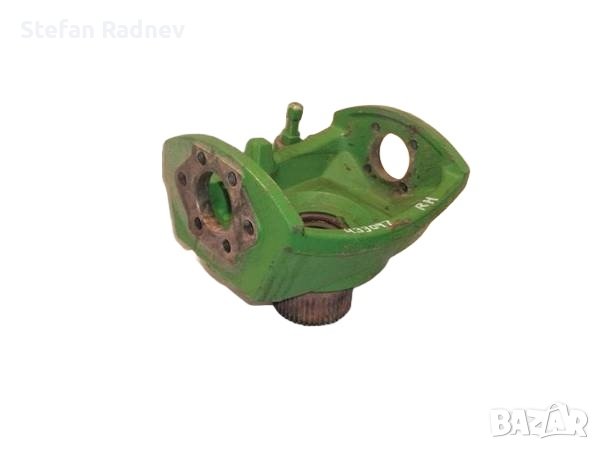 Десен шенкел за крайна предавка на преден мост 1300 - John Deere 7R,7020,7030,8010,8020,8030,8000, снимка 1