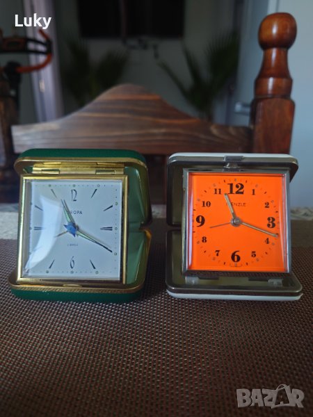 Продавам 2 бр.туристически,механични,часовници-будилници.Немски.Обявената цена е  за двата., снимка 1