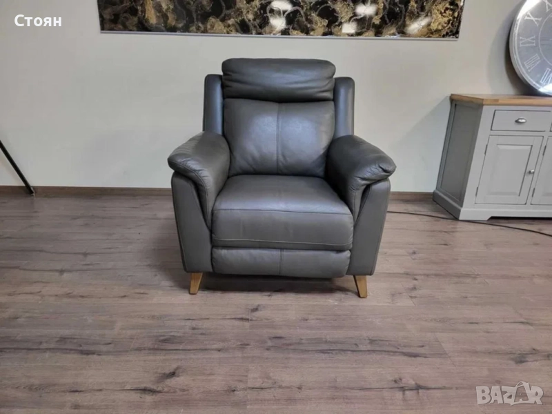 Тъмно сив кожен фотьойл La-z-boy с електрически релаксиращ механизъм, снимка 1