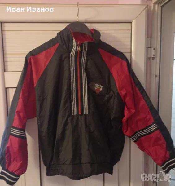 Оригинално ретро двулицево яке на Chicago Bulls, снимка 1