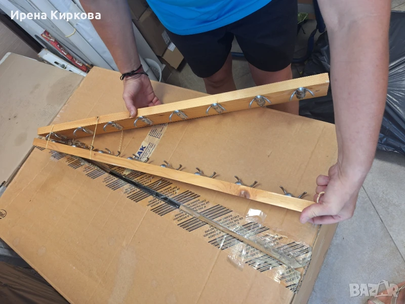 Закачалки 2бр., снимка 1