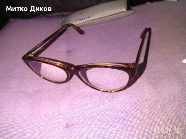 Очила с диоптер с калъвче 2.50-2.75, снимка 11 - Слънчеви и диоптрични очила - 40900674