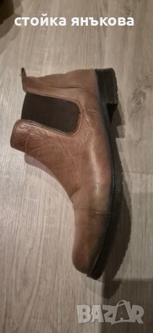 Продавам дамски кафяви боти естествена кожа, снимка 3 - Дамски ботуши - 53712322