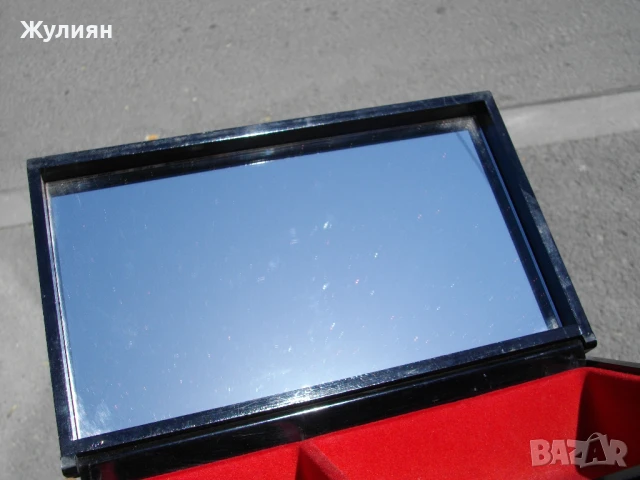 СТАРА КУТИЯ ЗА БИЖУТА РЪЧНО РИСУВАНА , снимка 7 - Антикварни и старинни предмети - 51156936