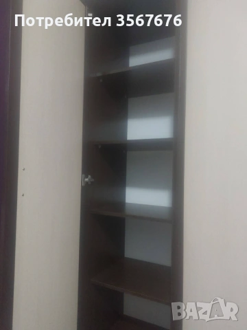 Трикрилен гардероб, снимка 2 - Гардероби - 53633762