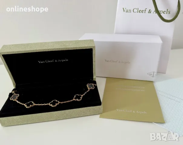 Van Cleef & Arpels Гривна с 18к Златно покритие - Цвят Черен + Кутия, снимка 1
