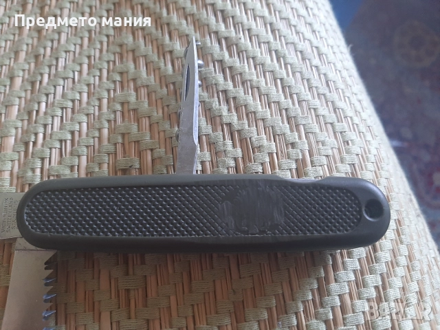 Колекционерско джобно Victorinox викторинокс, снимка 4 - Ножове - 52988179
