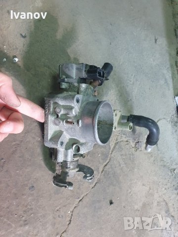 Дросел 22270-74060 Тойота селика т18 st18 2.0i GT tps sensor 89452-12040 Toyota celica t18 Throttle , снимка 2 - Части - 41941719