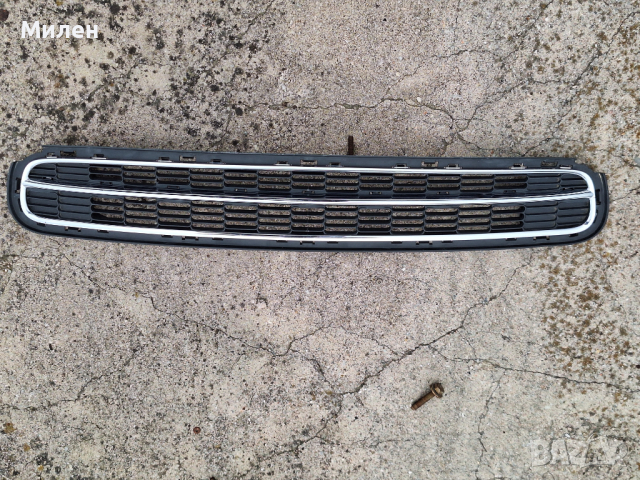 Mini Cooper R56 2006-2010 Година Декоративна Решетка Във Предната Броня Мини Купър