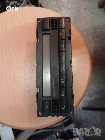 Панел климатроник за Фолксваген Пасат В5.5 3B1 907 044 H