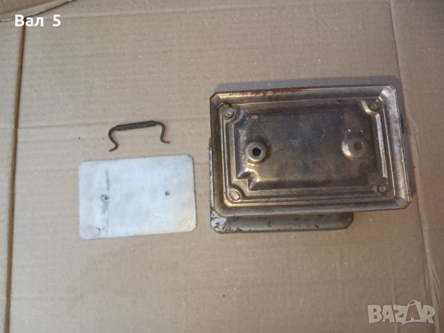 Настолен часовник , будилник ЖОКЕР - кутия, снимка 6 - Антикварни и старинни предмети - 41689819