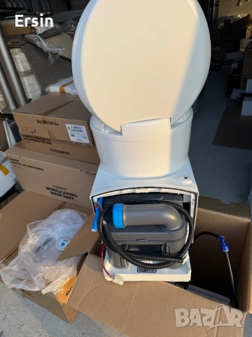 Тоалетна Thetford C 223 S (Неразличим от нов) , снимка 11 - Химически тоалетни - 50998347