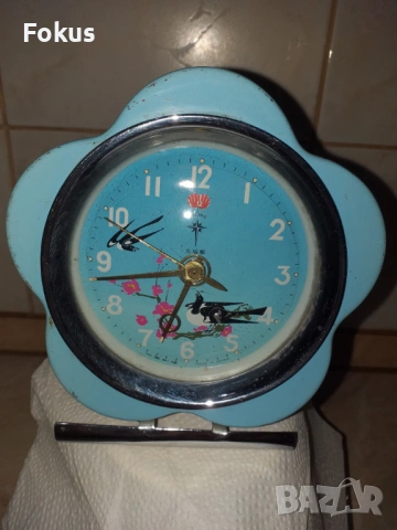Стар анимиран китайски часовник будилник с лястовичка, снимка 4 - Антикварни и старинни предмети - 53279579