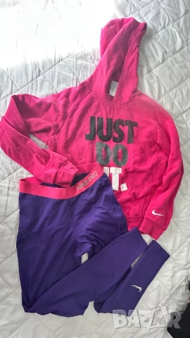 Лот Nike, a размер 