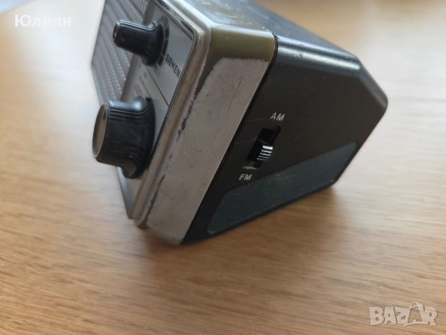 радио Siemens , снимка 3 - Радиокасетофони, транзистори - 53221257