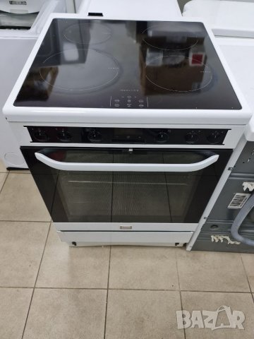 Свободностояща печка с индукционни котлони Electrolux , снимка 1