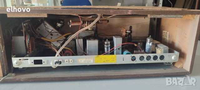 Старо лампово радио Senator Stereo W886ST, снимка 14 - Антикварни и старинни предмети - 52811547