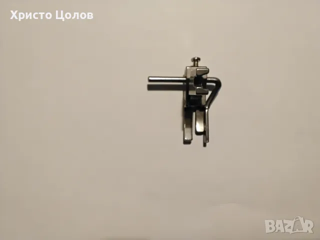 Краче за промишлена шевна машина