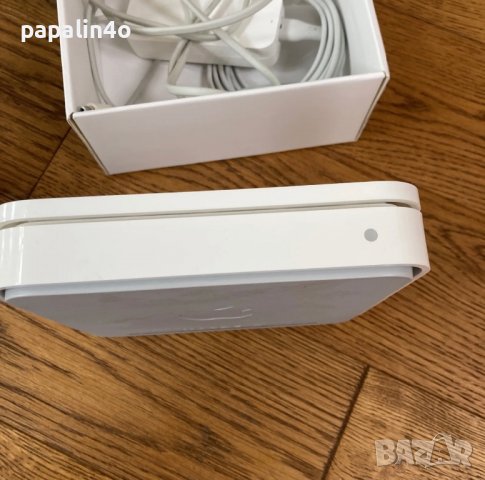 Гигабитов рутер Apple AirPort Extreme A1408 5th Generation, снимка 2 - Рутери - 39527699